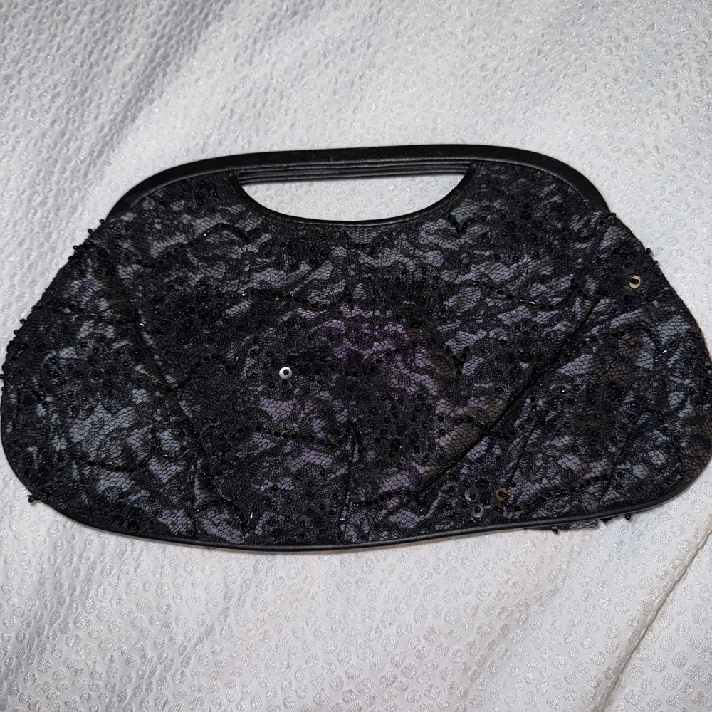 Vintage Clutch The Limited Black‎ Lace & Sequins KISS Lock Close B8